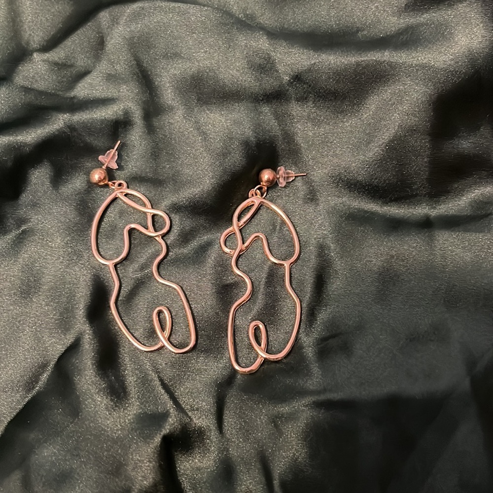 Abstract earrings - Picture 2 of 3
